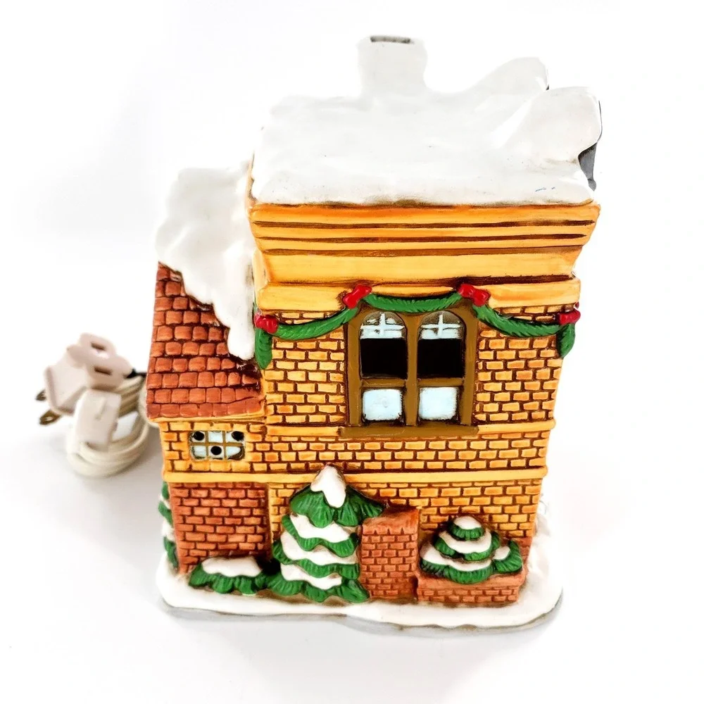 Vintage 1987 Lefton Colonial Village Christmas Engine Co No 5 w/ Light Tested